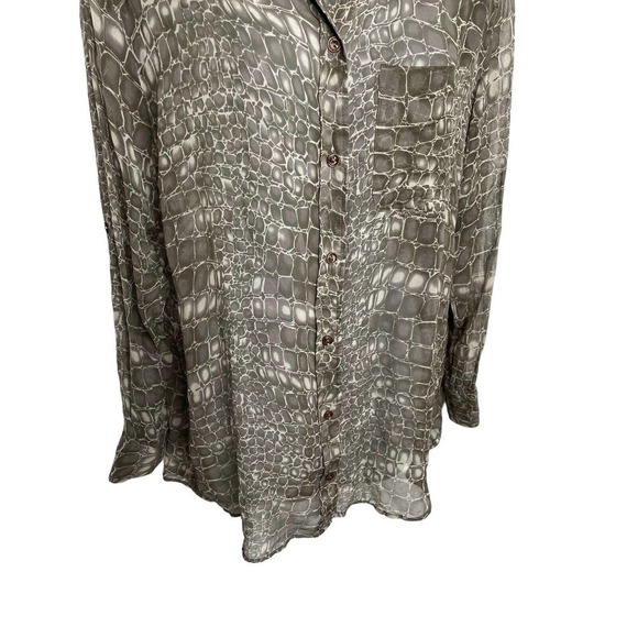 Equipment Femme Silk Snake Print Shirt Blouse Button Front Medium Brown Gray - Picture 4 of 11